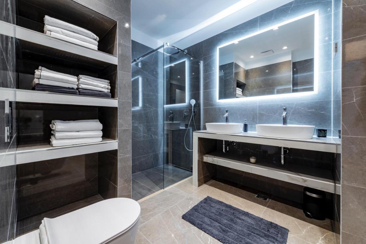 Adriatic Oasis & Marine View Apartamento *